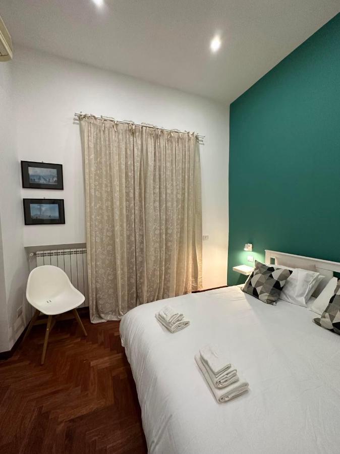 La Stanza Di Eleonora Bed & Breakfast Napoli Bagian luar foto
